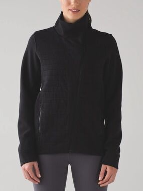 320. Lululemon Fleece Be True Jacket